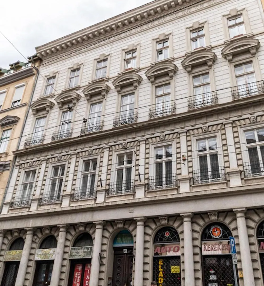 Exclusive Central Grand Residence In The Heart Of Budapest Ungarn